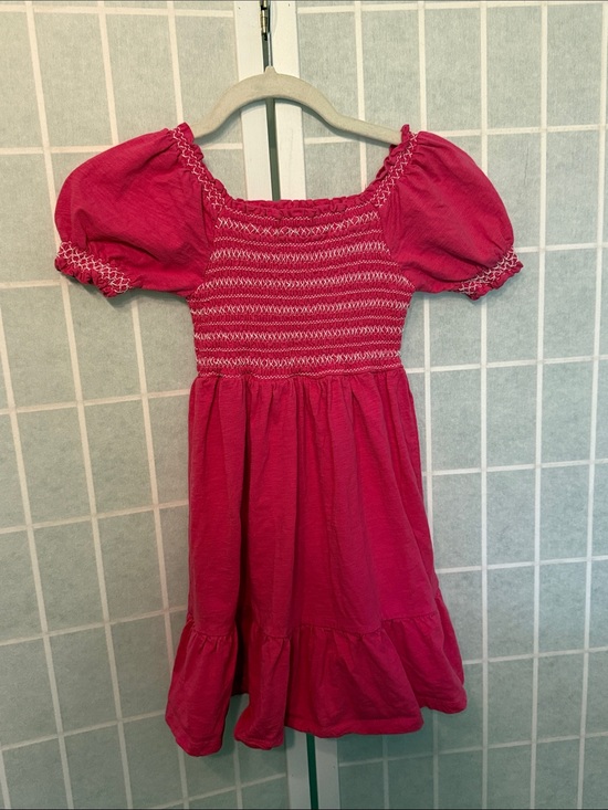 Mini Boden Other - MINI BODEN Dress Girls 7-8 Pink Smocked Cotton Puff Sleeve